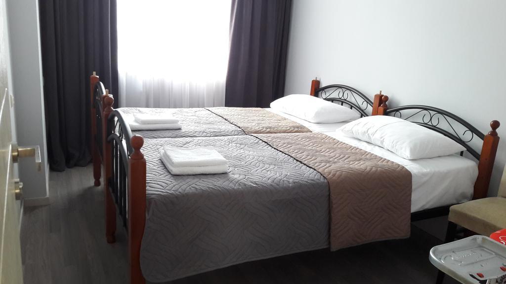 Asmati Apartment 2 Batoemi Buitenkant foto