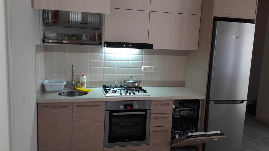 Asmati Apartment 2 Batoemi Buitenkant foto