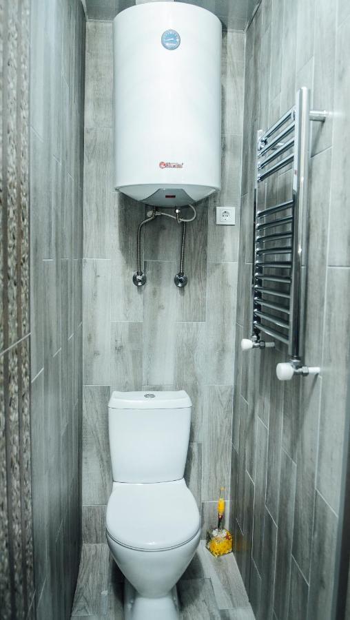 Asmati Apartment 2 Batoemi Buitenkant foto